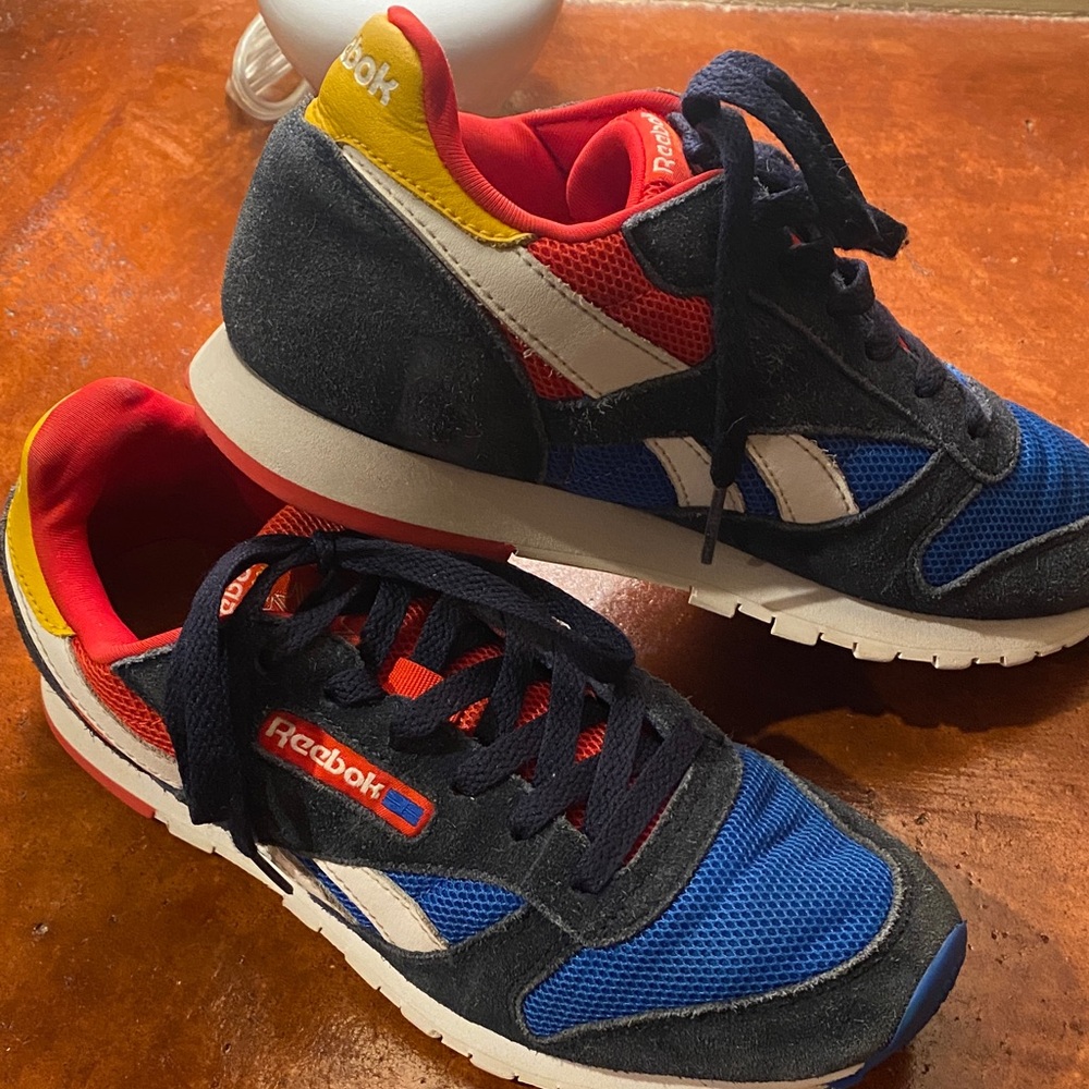 Reebok classics vintage vines